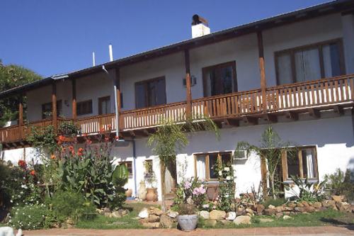 Hilltop House 000